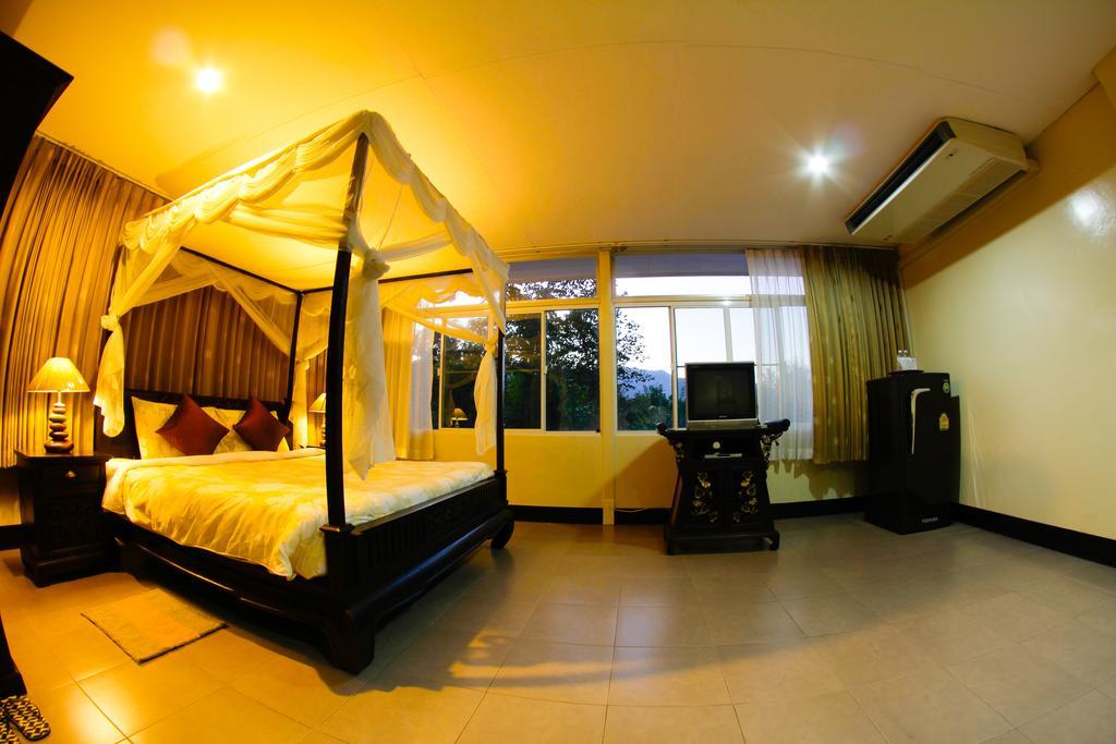 Hotel Baan Saleepai Exterior foto